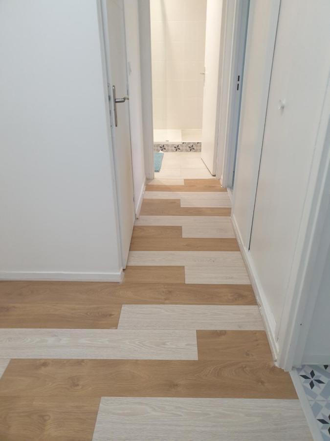 Appartement Le Rousseau Metz Avec Parking Gratuit Esterno foto